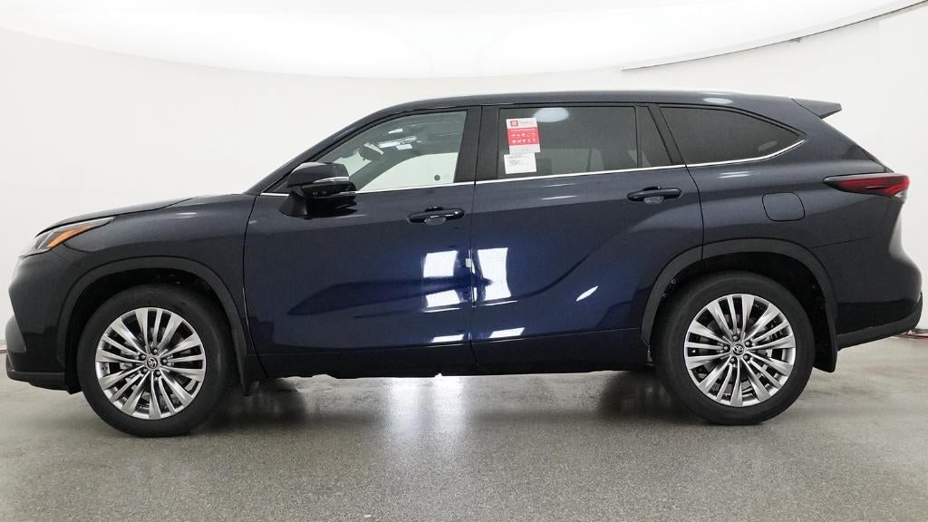 2026 Toyota Highlander Platinum