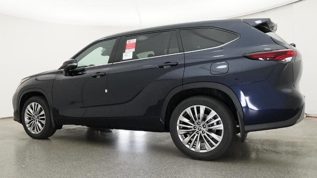 2026 Toyota Highlander Platinum