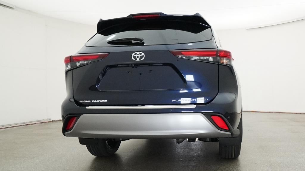 2026 Toyota Highlander Platinum