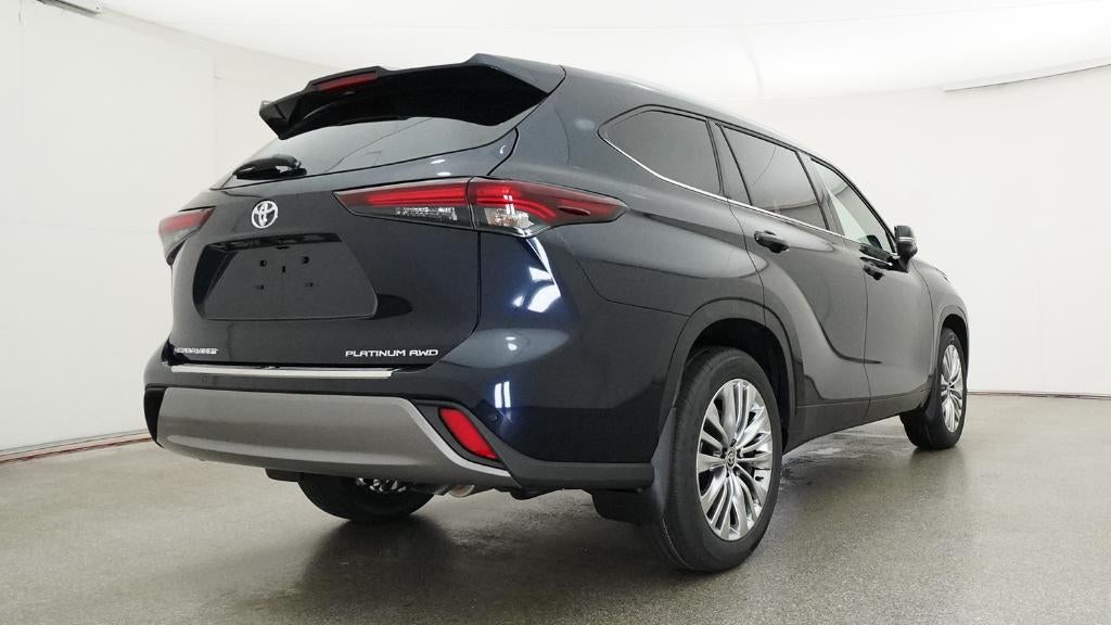 2026 Toyota Highlander Platinum