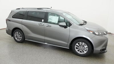 2026 Toyota Sienna XLE