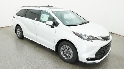 2026 Toyota Sienna XLE