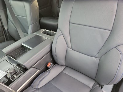 2026 Toyota Tundra i-FORCE MAX Tundra Platinum