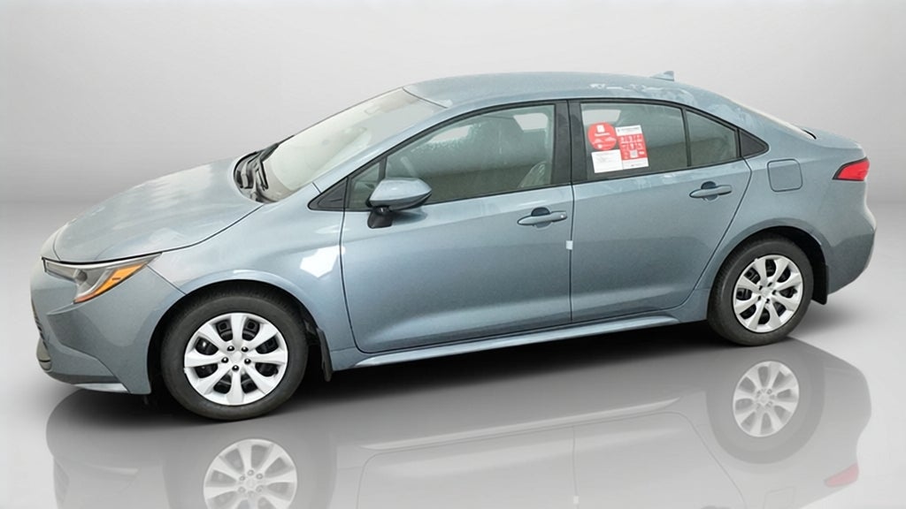 2027 Toyota Corolla LE