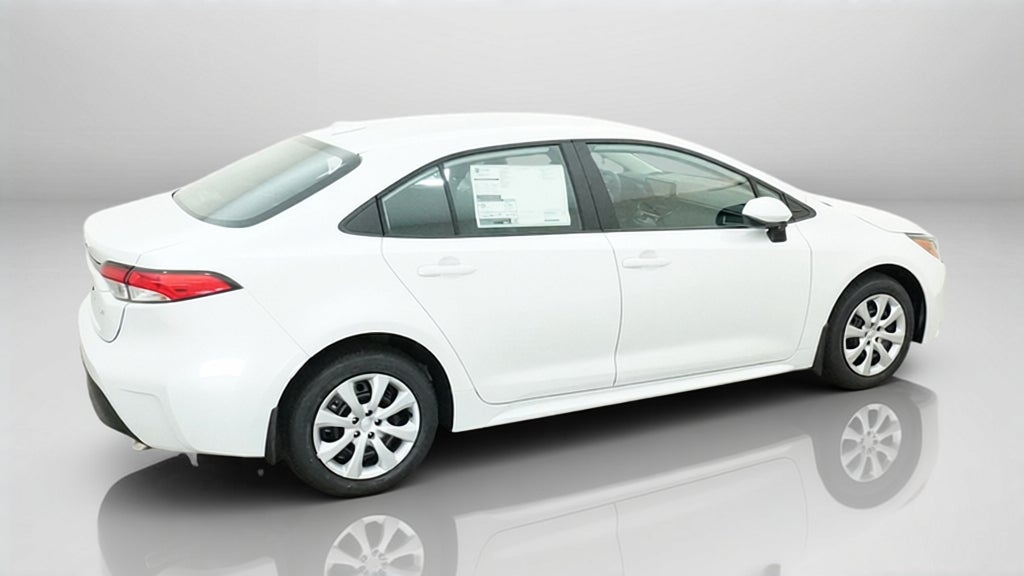 2027 Toyota Corolla LE