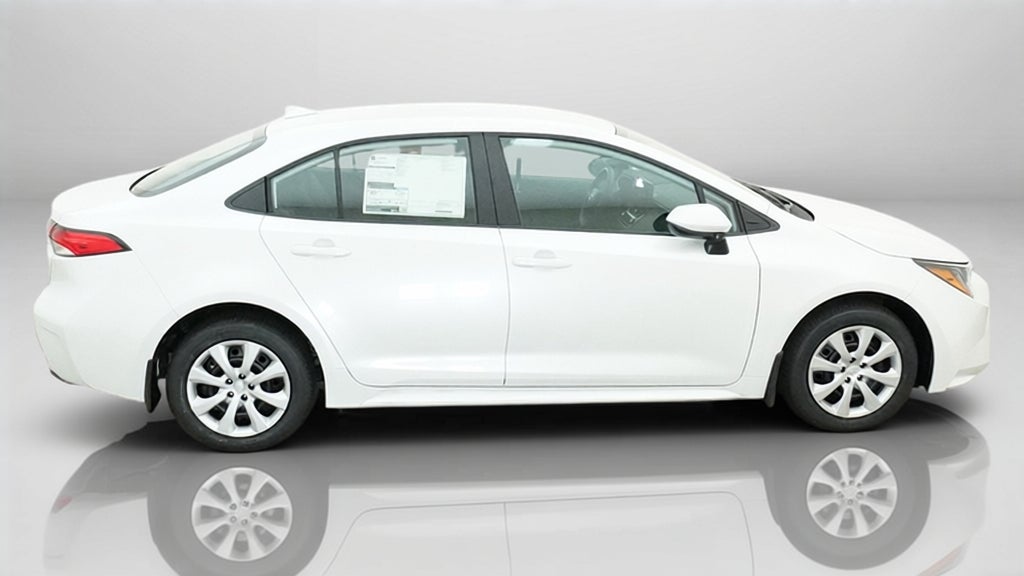 2027 Toyota Corolla LE