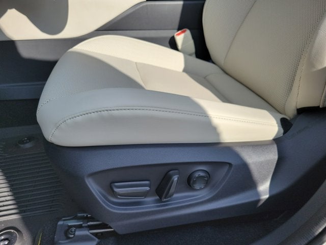 2026 Toyota Toyota Crown Limited