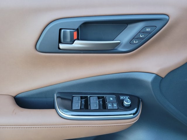 2026 Toyota Toyota Crown Signia Limited