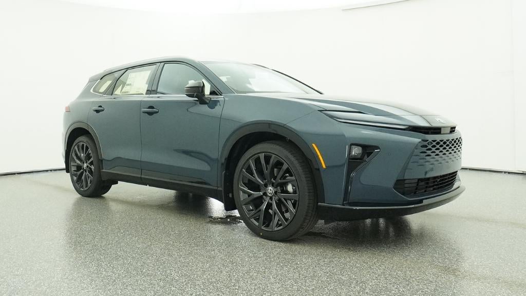 2026 Toyota Toyota Crown Signia Limited