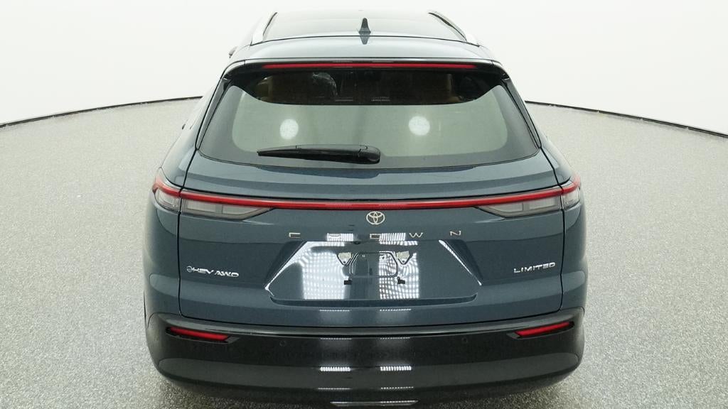 2026 Toyota Toyota Crown Signia Limited