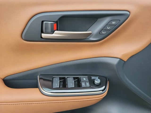 2026 Toyota Toyota Crown Signia Limited