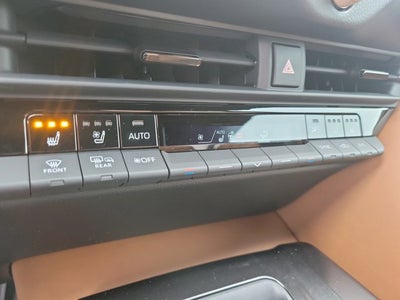 2026 Toyota Toyota Crown Signia Limited