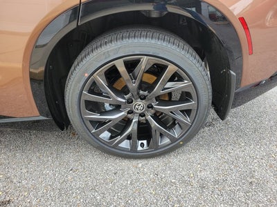 2026 Toyota Toyota Crown Signia Limited