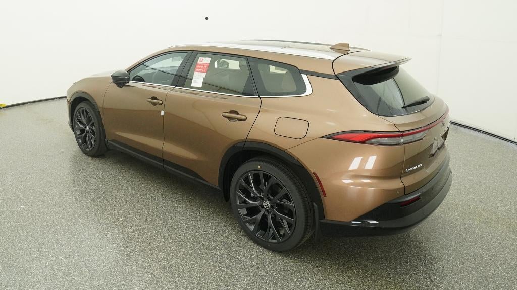 2026 Toyota Toyota Crown Signia Limited