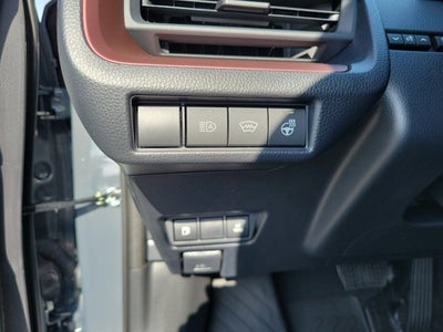 2025 Toyota Prius Plug-in Hybrid SE