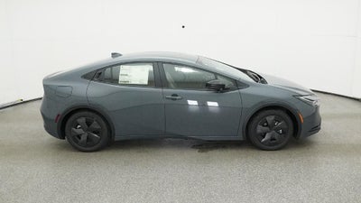 2025 Toyota Prius Plug-in Hybrid SE
