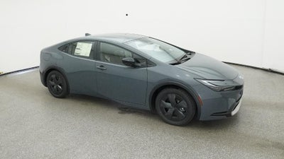 2025 Toyota Prius Plug-in Hybrid SE