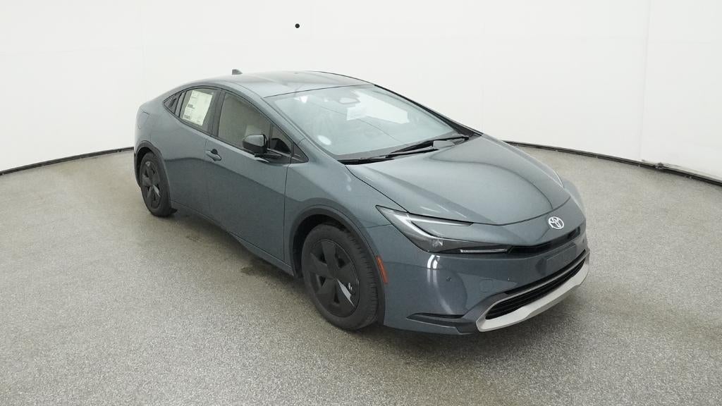 2025 Toyota Prius Plug-in Hybrid SE