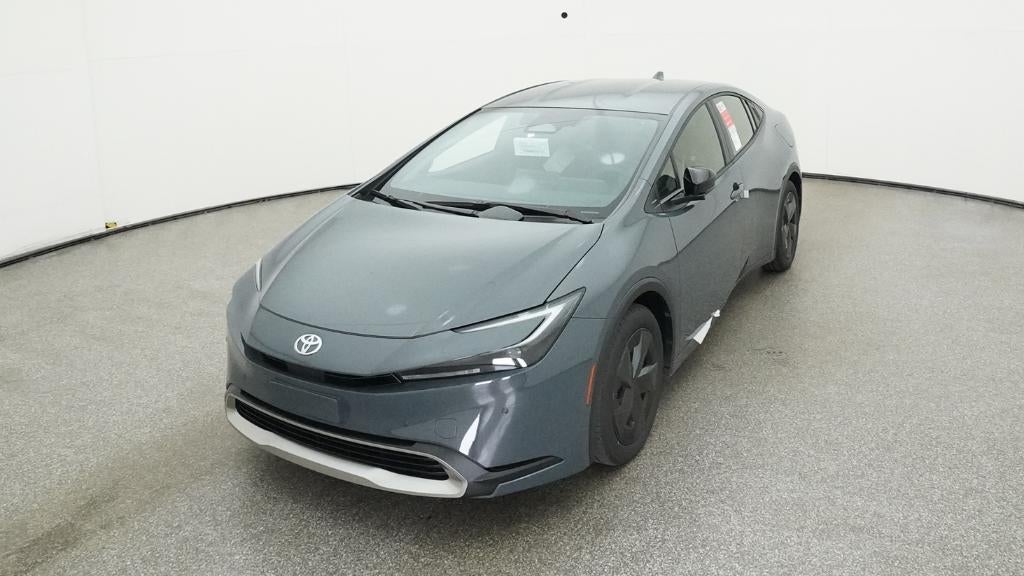 2025 Toyota Prius Plug-in Hybrid SE