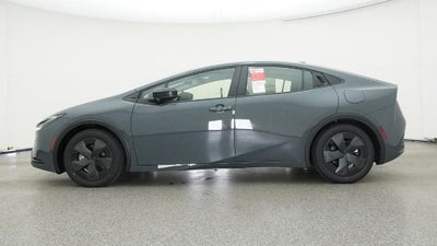 2025 Toyota Prius Plug-in Hybrid SE