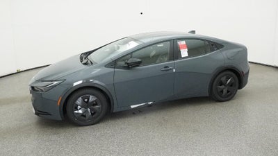 2025 Toyota Prius Plug-in Hybrid SE
