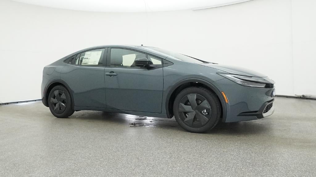 2025 Toyota Prius Plug-in Hybrid SE