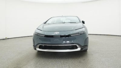 2025 Toyota Prius Plug-in Hybrid SE