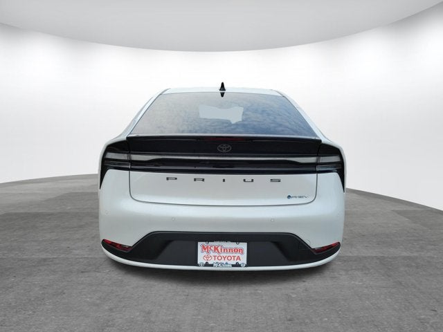 2026 Toyota Prius Plug-in Hybrid SE