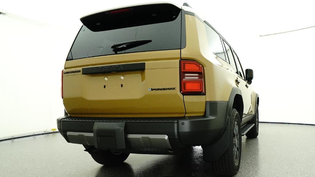 2026 Toyota Land Cruiser Base